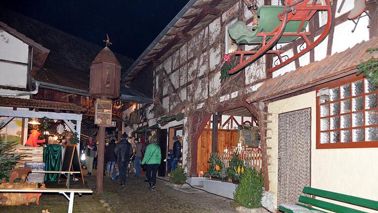 Weihnachtliche Stimmung in Eltingshausen. Foto: Peter Rauch