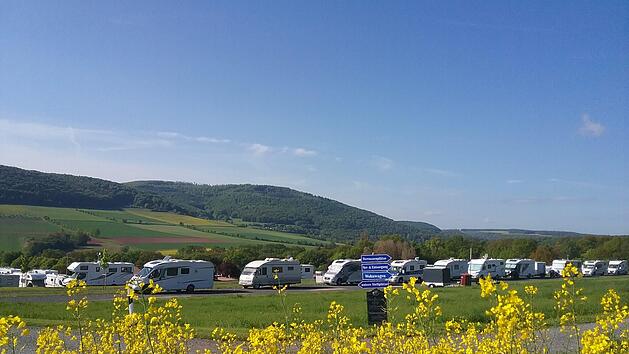 Der Wohnmobilstellplatz am Forellenhof Diebach.