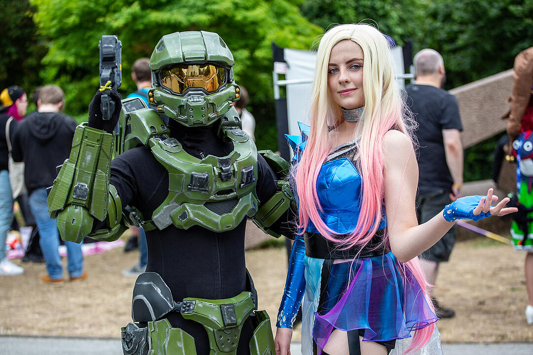 Wunderschöne Cosplays und fantastische Outfits