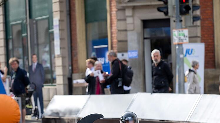 Coburg feiert Revival von legend&auml;rem Seifenkistenrennen - die sch&ouml;nsten Bilder