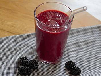 Roter Smoothie