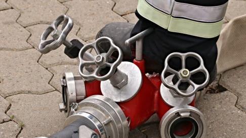 Fußtritt für den Verteiler. Foto: Helmut Will