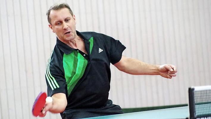In der Vorrunde blieb Michael Gehring vom SV Rothenkirchen II in seinen 17 Einzeln unbezwungen und war damit der beste Ligaspieler.  Foto: H. Franz