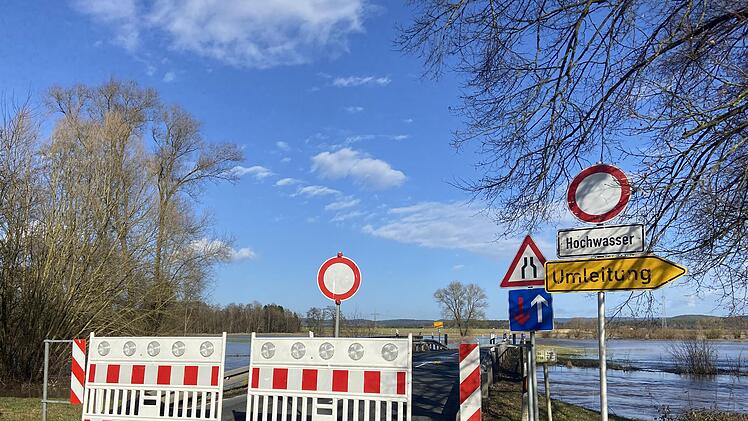 In Wörlsdorf trat die Steinach über die Ufer. - Foto: Cindy Dötschel