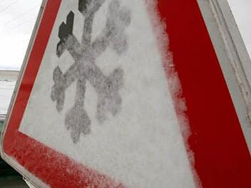Eisregen hat Unterfranken zu schaffen gemacht. Der Landkreis Bad Kissingen blieb von den Folgen des Wetterphänomens nahezu verschont.  Symbolfoto: Karl-Josef Hildenbrand/dpa