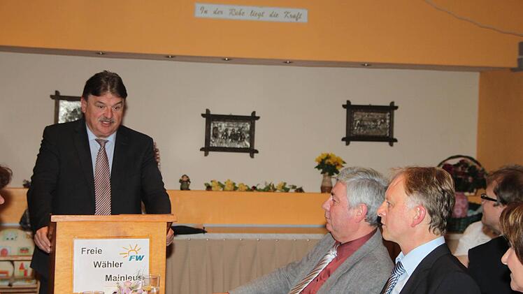 Landrat Söllner am Rednerpult. Foto: Jürgen Gärtner