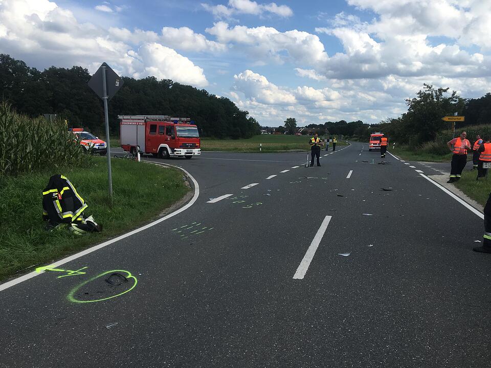 Fahrradfahrerin stirbt bei Unfall in Zirndorf