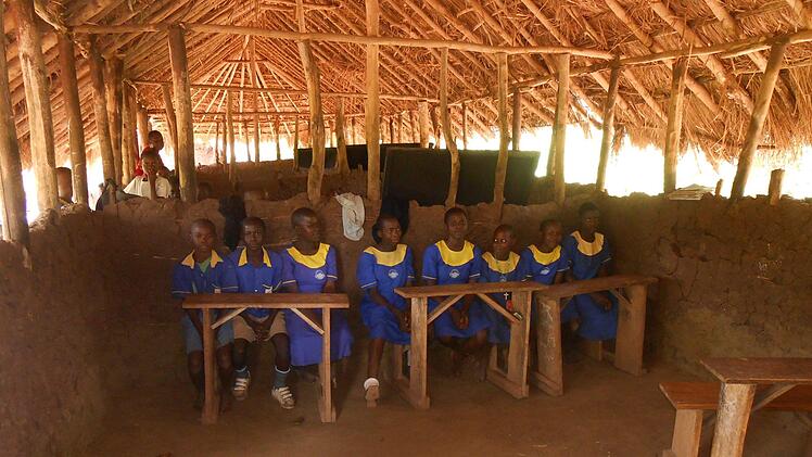 An der Sky Standard Nursery & Primary School in Kalagi hat Michaela Schraudts Initiative viel bewegt. Schraudt