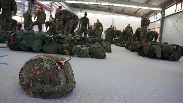 Vorbereitung im Hangar