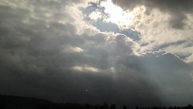 Von den warmen Temperaturen m&uuml;ssen wir uns verabschieden: ab Montag wird es wieder k&auml;lter in Franken. Foto: inFrankenPix-Nutzer ArminL