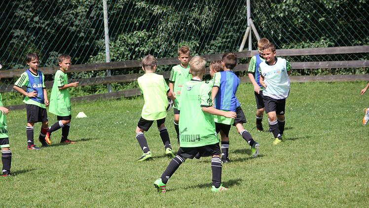 Weitere Eindrücke von der Ferien-Fußballschule in Kronach