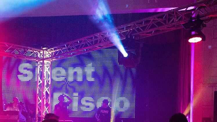 Die erste "Silent Disco" im Landkreis Kronach. Foto: Marian Hamacher
