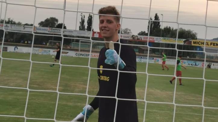 Rollenwechsel: Konstantin Poltrum und die Bundesliga-Handballer des HSC Coburg probierten sich gegen den FC Lichtenfels im Fußball. Verein