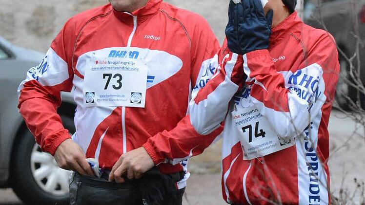 Schnappschüsse vom Fuschter Silvesterlauf.