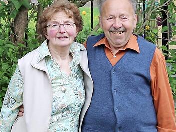 Adolf und Friedlinde Schad feierten gestern in Fierst ihre diamantene Hochzeit. Foto: Janina Reuter
