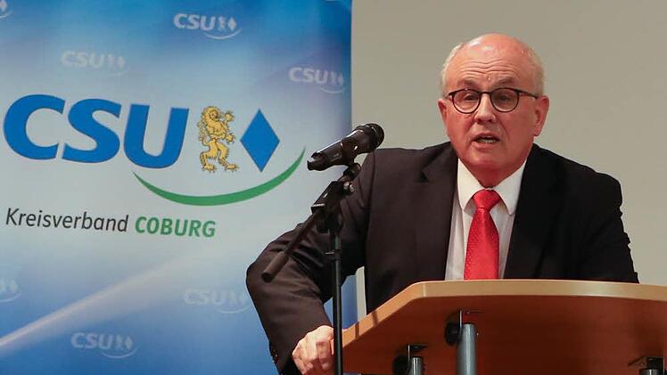 Volker Kauder Foto: Barbara Herbst