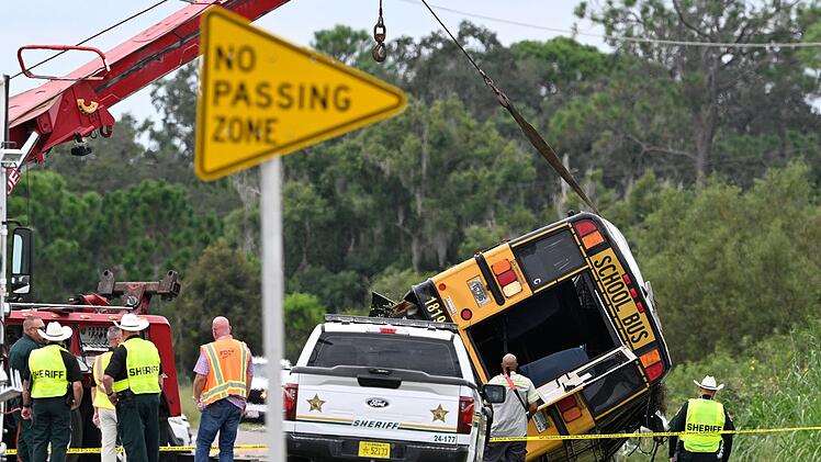 Schulbus-Unfall in Florida