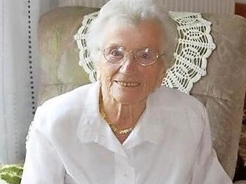 Die Jubilarin freut sich über die Glückwünsche zu ihrem Ehrentag und auf den Besuch ihrer Familie.  Foto: Anna-Lena Wolfarth