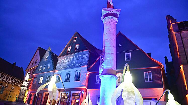 Kronach erstrahlt wieder in den verschiedensten Farben. Foto: Ronald Rinklef
