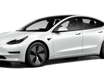 Das Tesla Model 3 Standard Range Plus gibt es im Leasing-Abo von Shell Recharge für 599 Euro monatlich - darin enthalten sind 10.000 Freikilometer jährlich plus optionale Lade-Flat für 70 Euro monatlich.