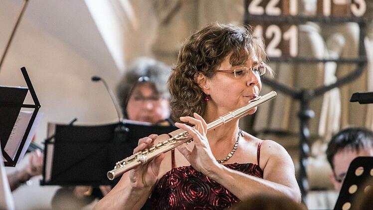 Impressioen von der Serenade mit dem Collegium musicum Coburg in der Schlosskirche Ahorn: Angelika Stirner-Ebert (Querflöte)Foto: Jochen Berger