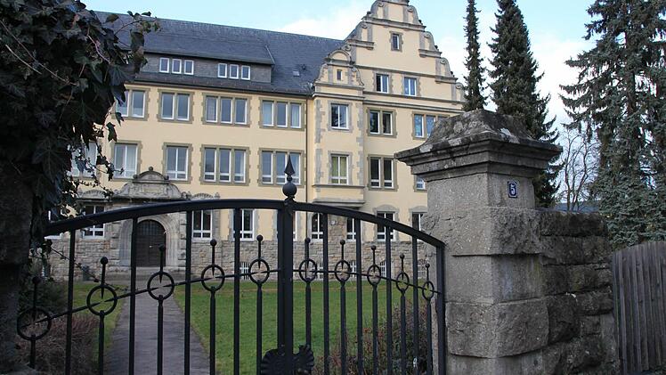 Für die Fachakademie für Sozialpädagopgik und die Fachschule für Altenflege könnten auch Schulräume im Studienseminar entstehen. Ob sich Gebäudeteile in das neue Berufsbildungszentrum am Studienseminar integrieren lassen, muss noch geklärt werden. Foto: Heike Beudert