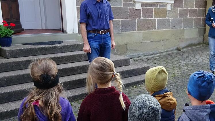 Fragen an Pfarrer Stefan Bonawitz...Foto: Katharina W&ouml;ltche