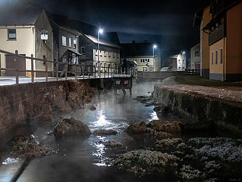 Frostige Kälte: Wetterdienst warnt vor Glätte und Schnee in Franken