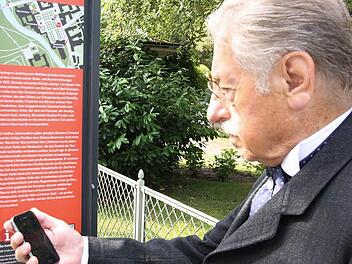 Mit dem Smartphone zu den Bauten des berühmten Architekten Max Littmann (Gerhard Wulz)  Foto: Edgar Bartl