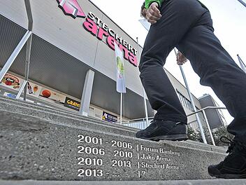 Nur der Wechsel hat Bestand. Schon drei verschiedene Namen trug die heutige Stechert-Arena. Wie wird sie künftig heißen? Foto: Ronald Rinklef
