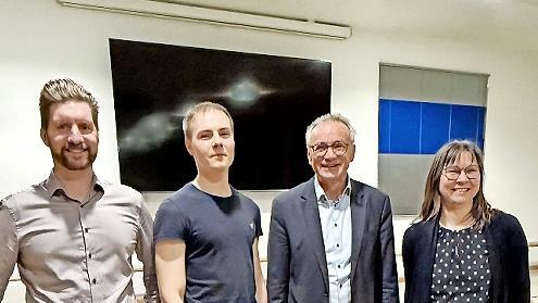 Von links: Christian Schneider (Aktionskreis Demokratie), Tim F. (Referent und Oppositioneller aus Russland), Dr. Reinhard Schaupp (Moderator, Europa Union), Claudia Beyrle (VHS).