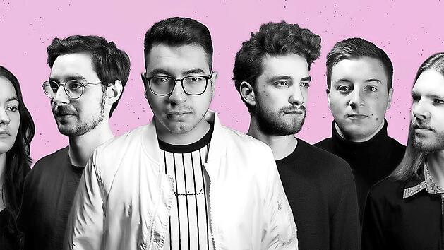 Mitreißende Synthklänge, lebendige Gitarren, fiese Ohrwurm-Hooks, eingängige und feinfühlige Texte: Das beschreibt die Bamberger Band „palacity“