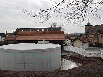 Der Löschwasserbehälter beim Wernsteiner Schloss hatte im zurückliegenden Winter die Gemüter erhitzt.  Foto: Archiv