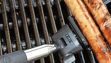 ... Bratwurstwender ...