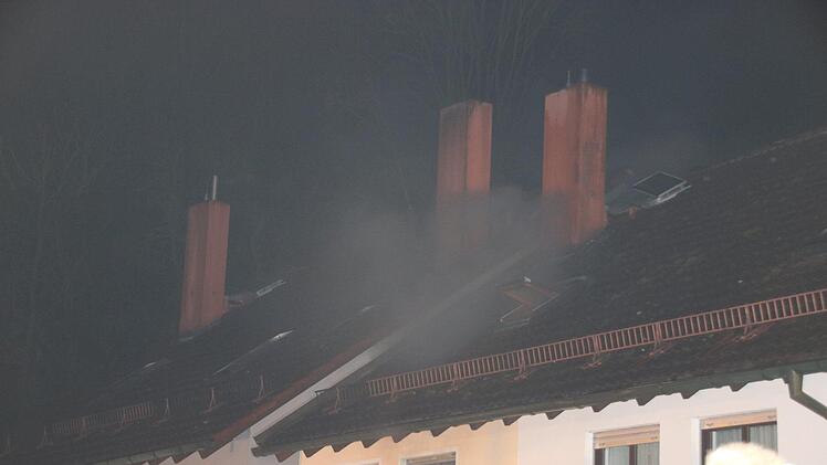 Brand eines Reihenmittelhauses am Freitagabend im Kulmbacher Ortsteil Blaich. Dagmar Besand