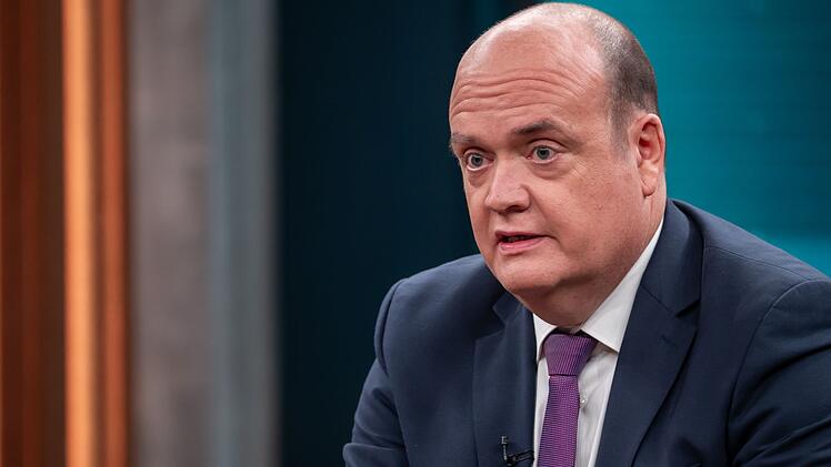 Robin Alexander sieht eine akute Bedrohung f&uuml;r die politische Zukunft von Bundeskanzler Friedrich Merz.