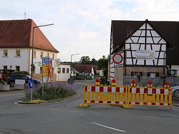 Die Kersbacher Straße in Gosberg ist gesperrt. Foto: Franz Galster