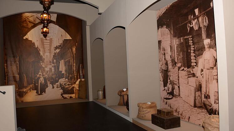 Der als orientalischer Basar gestaltete Eingangsbereich des Gewürzmuseums in so gut wie fertig,