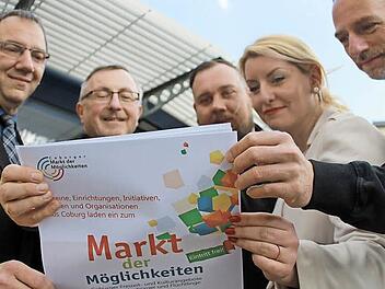 Die Veranstalter sind schon gespannt, wie die Bevölkerung ihren Markt annehmen wird. Von links: Thomas Nowak, Jürgen Heeb, Alexander Müller, Franziska Bartl und Oliver Völker. Foto: Dominic Buckreus