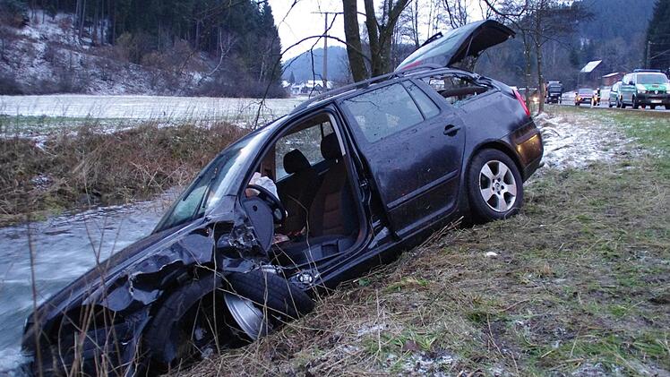 Der Wagen des Unfallverursachers. Foto: Marco Meißner
