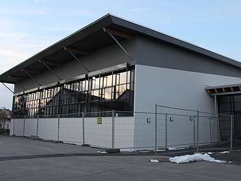 So sieht die neue Stadtsteinacher Turnhalle von außen aus.Dagmar Besand