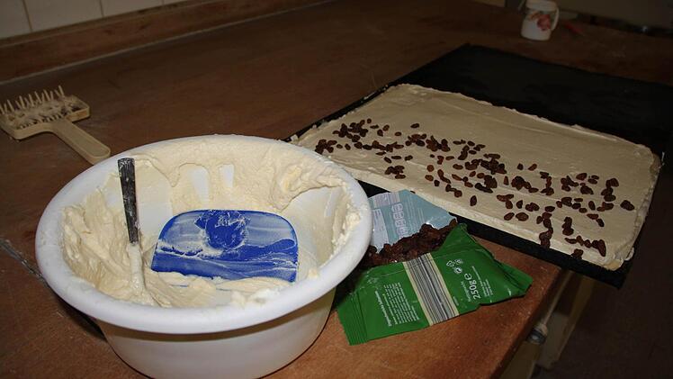 Seit zwei Uhr nachts steht sie in der Backstube...