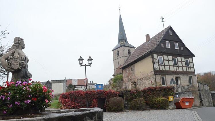 Die Fördermittel für das Projekt "Lernershaus" sind weiterhin gesichert, informierte Bürgermeister Neubauer in der jüngsten Gemeinderatssitzung. Die Sanierungsarbeiten sollen ab Frühjahr 2021 fortgeführt und forciert werden.  Foto: K.- H. Hofmann