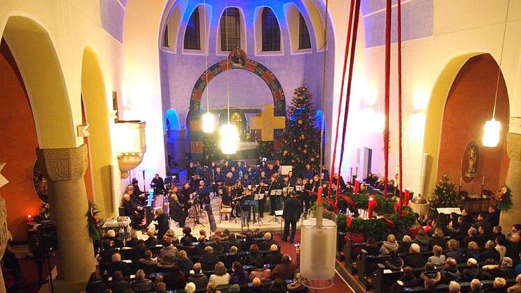 Blick von der Empore  Foto: Johanna Blum