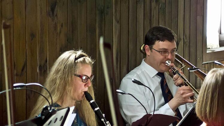 Der Musizierkreis Neustadt bei seinem Gastspiel in Meilschnitz.Foto: Jochen Berger