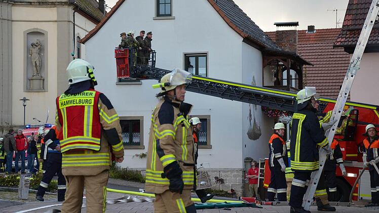 Großübung in Gauaschach  Foto: Jana Keul