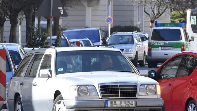 Kein leichtes Unterfangen: die Vereinbarkeit von Lebensqualität und Mobilität in der Stadt. Bamberg kann ein Lied davon singen. Foto: Ronald Rinklef