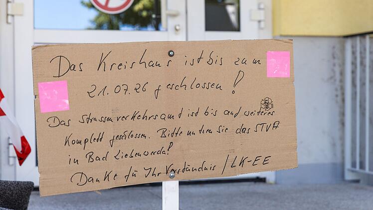 Angriff auf Mitarbeiter in Kreisverwaltung Elbe-Elster