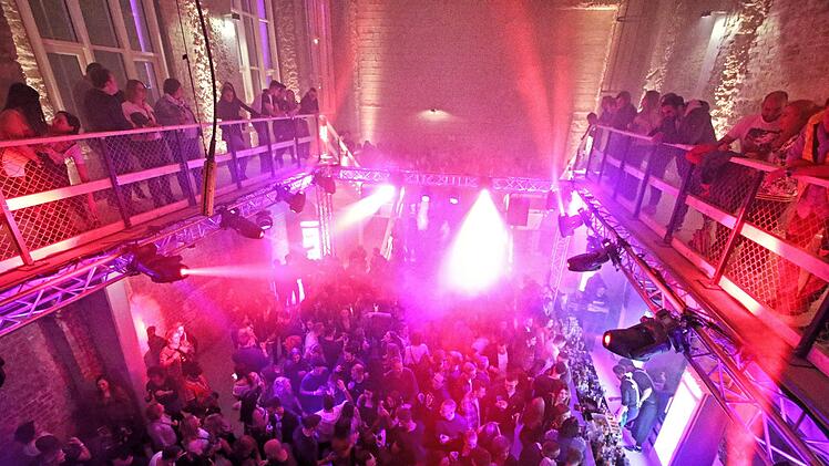 Impressionen von einer Mega-PartyFoto: Monika Limmer