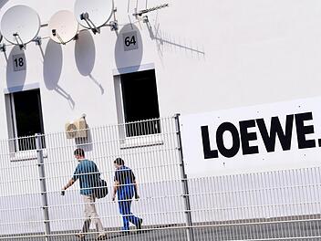 Die leerstehenden Räume von Loewe und das dazugehörende Areal als Industriepark, bei dem Forschung, Entwicklung und Produktion eng miteinander verzahnt sind? Jürgen Baumgärtner kann sich das durchaus vorstellen. Archiv/David-Wolfgang Ebener/dpa